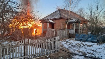 Обстріл Чернігівщини: FPV-дронів у Семенівці — знищена будівля, пошкоджені будинки Обстріл Чернігівщини: FPV-дронів у Семенівці — знищена будівля, пошкоджені будинки
