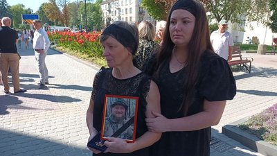 Наталія Гнатюк та Сніжана Карпець Наталія Гнатюк та Сніжана Карпець
