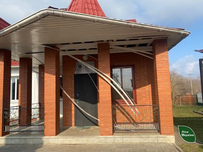 Через російські обстріли пошкоджено Баницьке лісництво на Сумщині Через російські обстріли пошкоджено Баницьке лісництво на Сумщині