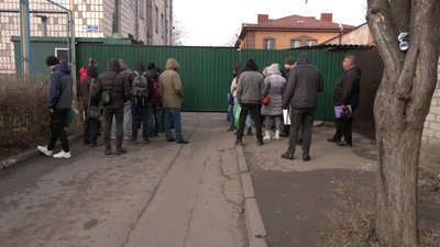 Штраф за ігнорування: в "обмежено придатних" жителів Рівненщини закінчується термін проходження ВЛК Штраф за ігнорування: в "обмежено придатних" жителів Рівненщини закінчується термін проходження ВЛК