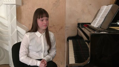 "Це діти, у якім нам, дорослим, треба багато чого вчитися":15-річної рівнянки із синдромом Дауна грає на фортепіано "Це діти, у якім нам, дорослим, треба багато чого вчитися":15-річної рівнянки із синдромом Дауна грає на фортепіано