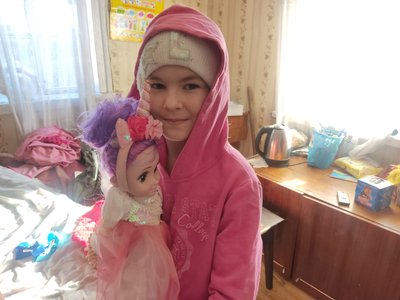 Прабабуся і мама водночас: жителька Житомирщини Лариса Гарбовська у сімдесят чотири роки сама виховує двох правнуків Прабабуся і мама водночас: жителька Житомирщини Лариса Гарбовська у сімдесят чотири роки сама виховує двох правнуків
