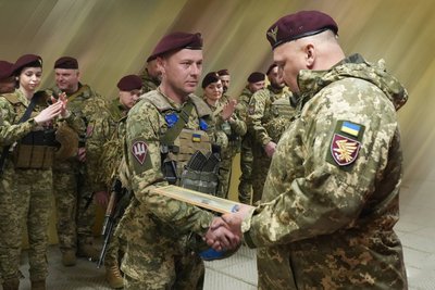 50 воїнів житомирської 95-ї бригади отримали державні нагороди 50 воїнів житомирської 95-ї бригади отримали державні нагороди