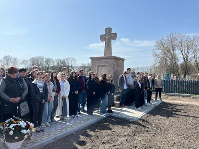 олег барна, цвинтар, білобожниця