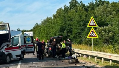Служби порятунку на місці аварії Служби порятунку на місці аварії