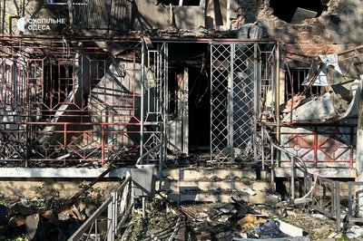 РФ масовано атакувала південь Одещини дронами 16 травня: пошкоджені будинки та портова інфраструктура, є травмовані РФ масовано атакувала південь Одещини дронами 16 травня: пошкоджені будинки та портова інфраструктура, є травмовані