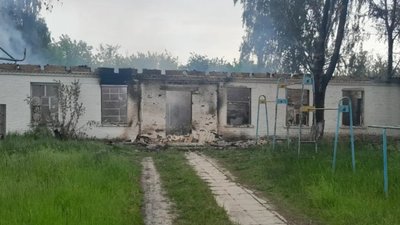Армія РФ знищила спортивну базу відпочинку для дітей на прикордонні Чернігівщини Армія РФ знищила спортивну базу відпочинку для дітей на прикордонні Чернігівщини