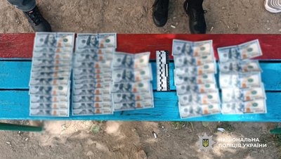 Двох жителів Ізмаїла підозрюють в організації незаконного виїзду за 9100 доларів Двох жителів Ізмаїла підозрюють в організації незаконного виїзду за 9100 доларів