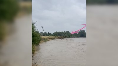 Черемош, електроопора, Прикарпаттяобленерго, світло, енергетика, Карпати, негода, стихія, вода Черемош, електроопора, Прикарпаттяобленерго, світло, енергетика, Карпати, негода, стихія, вода
