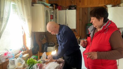 село Старий Караван подружжя Зінаїда та Сергій Лиманська громада Донецька область 26 березня 2025 рік село Старий Караван подружжя Зінаїда та Сергій Лиманська громада Донецька область 26 березня 2025 рік