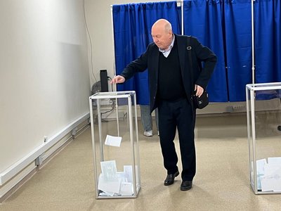 Має набрати понад 50 відсотків голосів: у ЧНУ з другої спроби обирають ректора Має набрати понад 50 відсотків голосів: у ЧНУ з другої спроби обирають ректора