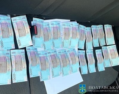 На Полтавщині арештували селищного голову, якого підозрюють у хабарництві На Полтавщині арештували селищного голову, якого підозрюють у хабарництві