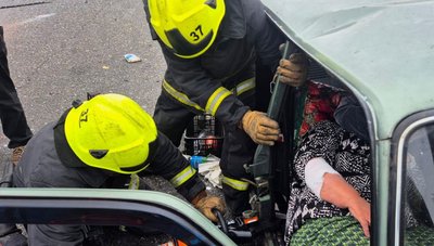 На Дніпропетровщині внаслідок ДТП травмувалися двоє людей На Дніпропетровщині внаслідок ДТП травмувалися двоє людей