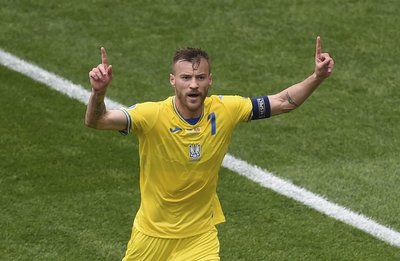 "Не міг відмовити". Руслан Ротань - про посаду в.о. тренера збірної України та склад на матч проти Англії "Не міг відмовити". Руслан Ротань - про посаду в.о. тренера збірної України та склад на матч проти Англії