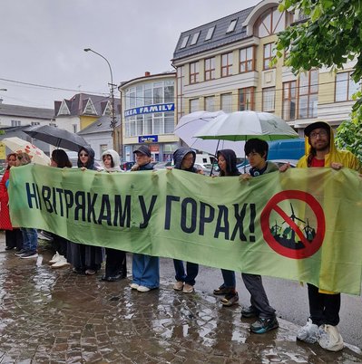 "На користь вітропарків": на Закарпатті депутати сільради ухвалили рішення про ділянки на полонині Руна "На користь вітропарків": на Закарпатті депутати сільради ухвалили рішення про ділянки на полонині Руна