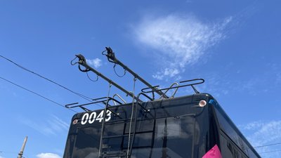 Їдуть навіть під час відключень світла. У Миколаєві курсують тролейбуси з автономним ходом Їдуть навіть під час відключень світла. У Миколаєві курсують тролейбуси з автономним ходом