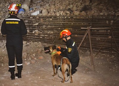 У Львові частково обвалився триповерховий житловий будинок У Львові частково обвалився триповерховий житловий будинок