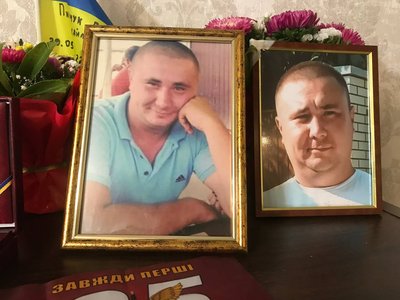 "Він все життя віддав армії, віддав війні" — мама полеглого воїна Дмитра Пилипчука "Він все життя віддав армії, віддав війні" — мама полеглого воїна Дмитра Пилипчука