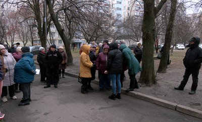 "Це знущання з нас": мешканці черкаських багатоповерхівок місяць живуть без опалення "Це знущання з нас": мешканці черкаських багатоповерхівок місяць живуть без опалення