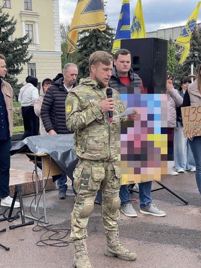 У Хмельницькому відбувся автопробіг на підтримку військовополонених і зниклих безвісти У Хмельницькому відбувся автопробіг на підтримку військовополонених і зниклих безвісти