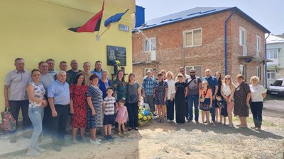 Назар Мялікгулиєв, меморіальна дошка
