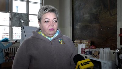 На Житомирщину із районів бойових дій евакуаційним потягом приїхали 26 переселенців На Житомирщину із районів бойових дій евакуаційним потягом приїхали 26 переселенців