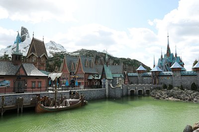 Disney відкриває "Світ Крижаного серця" в Парижі Disney відкриває "Світ Крижаного серця" в Парижі