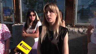 Шприци, блістери та маски під вікнами: у Львові мешканці протестують проти роботи наркологічної клініки