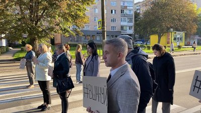 Хвилина мовчання, 21 школа, Тернопіль Хвилина мовчання, 21 школа, Тернопіль