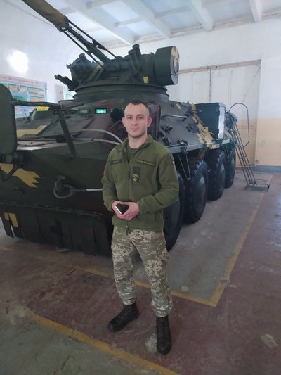 Вивів побратимів з оточення і не повернувся: історія військового житомирської 95-ї бригади Данила Золотухіна