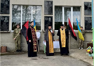 Різдвянська гімназія Микулинецької селищної ради, відкриття меморіальних дошок, 4 квітня 2026, Тернопіль Різдвянська гімназія Микулинецької селищної ради, відкриття меморіальних дошок, 4 квітня 2026, Тернопіль