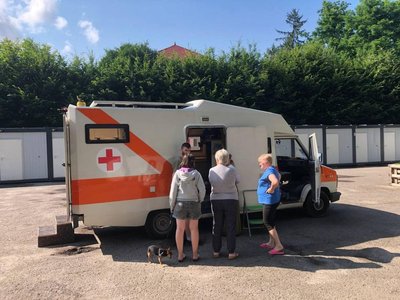 Медики з Італії надавали допомогу львів'янам, які постраждали від ракетного удару Медики з Італії надавали допомогу львів'янам, які постраждали від ракетного удару
