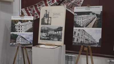 виставка про лавру на Донеччині, Свято-Успенська Святогірська лавра