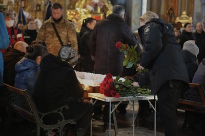 У Черкасах попрощалися із чотирма поліцейськими У Черкасах попрощалися із чотирма поліцейськими