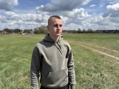 "Попросив мене бути з мамою": син розповів про батька, який загинув у Курській області