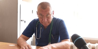 На Житомирщині поховали 32-річного чоловіка, родина заявляє, що його побили працівники ТЦК — в ТЦК заперечують На Житомирщині поховали 32-річного чоловіка, родина заявляє, що його побили працівники ТЦК — в ТЦК заперечують
