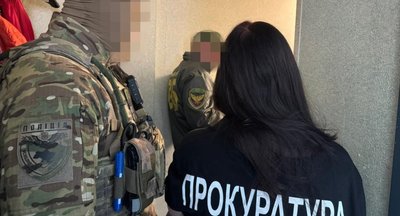 Двоє чоловіків незаконно переправляли військовозобов'язаних за кордон Двоє чоловіків незаконно переправляли військовозобов'язаних за кордон