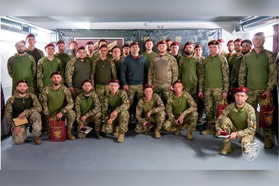 Ризик і виконане завдання: десантників 95 бригади відзначили за службу Ризик і виконане завдання: десантників 95 бригади відзначили за службу