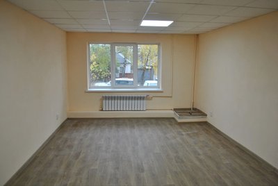 У Чугуєві на Харківщині облаштовують житло для переселенців У Чугуєві на Харківщині облаштовують житло для переселенців