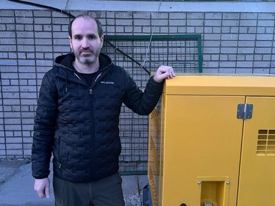 Придбали паливо і генератор. Як в акваріумі Дніпра рятують життя мешканців через проблеми з електропостачанням Придбали паливо і генератор. Як в акваріумі Дніпра рятують життя мешканців через проблеми з електропостачанням