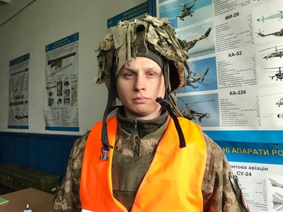 "Треба вчитися і мстити" – десантники показали, як готують мобілізованих для фронту "Треба вчитися і мстити" – десантники показали, як готують мобілізованих для фронту