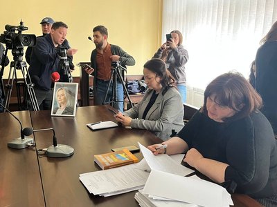 Донька Ірини Фаріон Софія Особа у Шевченківському районному суді, 9 квітня 2025 Донька Ірини Фаріон Софія Особа у Шевченківському районному суді, 9 квітня 2025