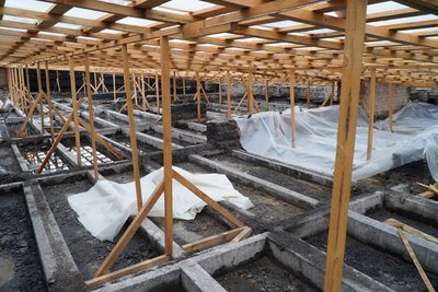 "Після дощів вичерпали 800 літрів води": у Дніпрі затоплює квартири будинку, що був пошкоджений після атаки РФ "Після дощів вичерпали 800 літрів води": у Дніпрі затоплює квартири будинку, що був пошкоджений після атаки РФ