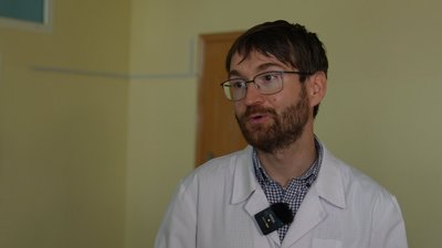 "Дверей не було, вогонь, який туди доходив, палив людей": очевидці розповіли, як рятувалися під час вибухів "Дверей не було, вогонь, який туди доходив, палив людей": очевидці розповіли, як рятувалися під час вибухів