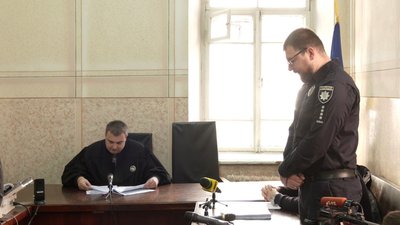 Слідчий Максим Корольчук попросив суд застосувати для підозрюваного запобіжний захід у вигляді тримання під вартою, Хмельницький Слідчий Максим Корольчук попросив суд застосувати для підозрюваного запобіжний захід у вигляді тримання під вартою, Хмельницький