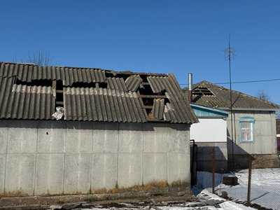 Щонайменше 15 пошкоджених будинків: наслідки російських ударів КАБами по Глухову на Сумщині Щонайменше 15 пошкоджених будинків: наслідки російських ударів КАБами по Глухову на Сумщині