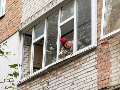 "Головне, що мама жива". Мешканці Сум про ранковий удар по місту "Головне, що мама жива". Мешканці Сум про ранковий удар по місту