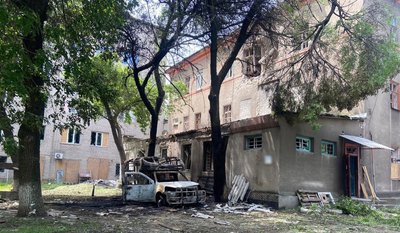 Наслідки обстрілів Донеччини 8 червня. Фото: поліція Донеччини Наслідки обстрілів Донеччини 8 червня. Фото: поліція Донеччини
