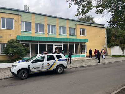 На Рівненщині зафіксували 33 повідомлення про замінування. Що відомо На Рівненщині зафіксували 33 повідомлення про замінування. Що відомо