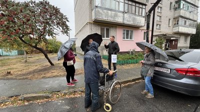Деякі полтавці скаржаться на агресивних безпритульних собак: що робити у разі нападу та укусів Деякі полтавці скаржаться на агресивних безпритульних собак: що робити у разі нападу та укусів